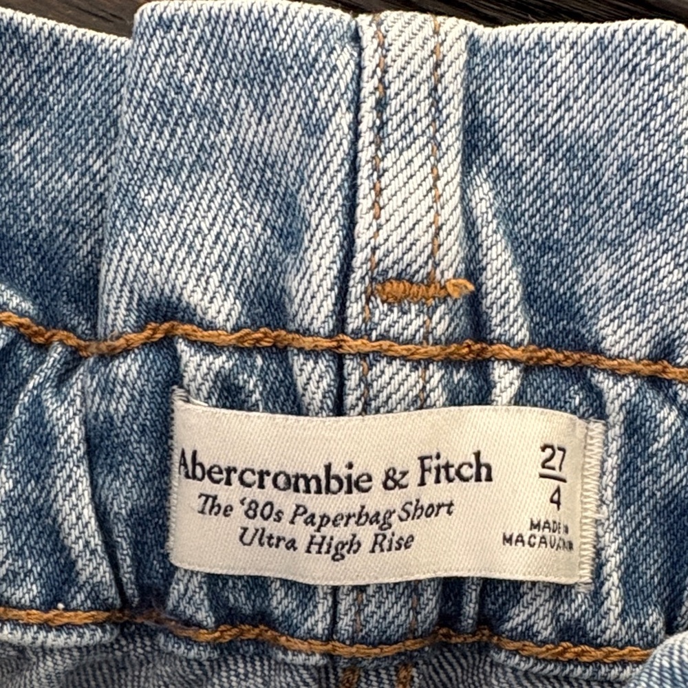 Abercrombie shorts - Picture 2 of 3
